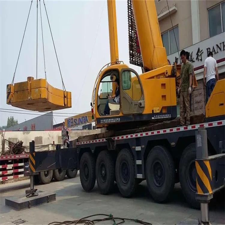 唐山路北当地吊车出租|机器吊装|75吨|工厂搬迁服务